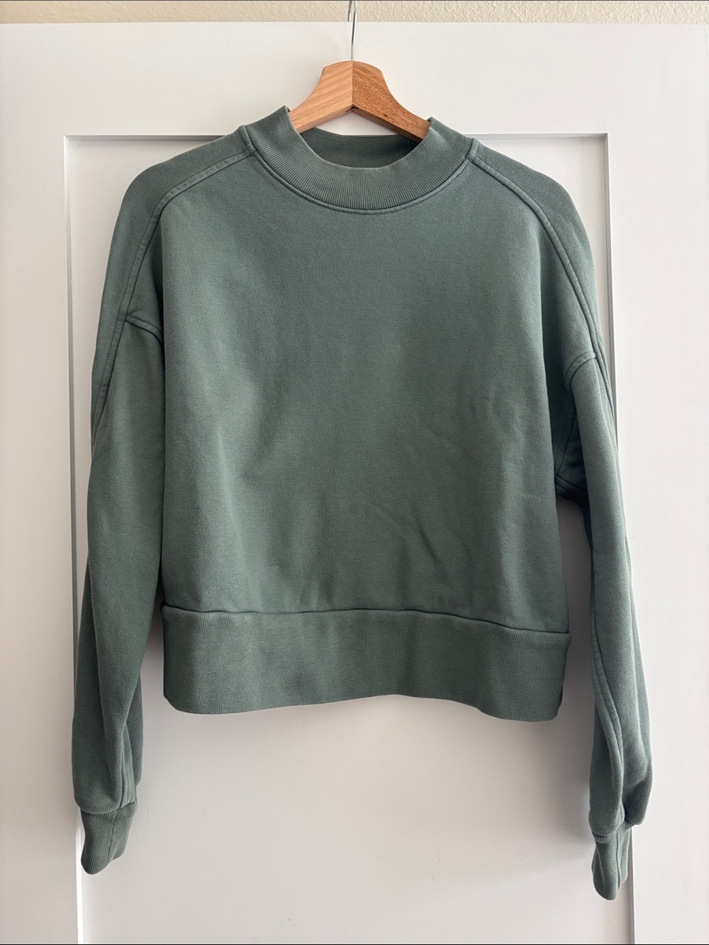 Everlane Women's Mockneck Crew Sweatshirt - Sage
